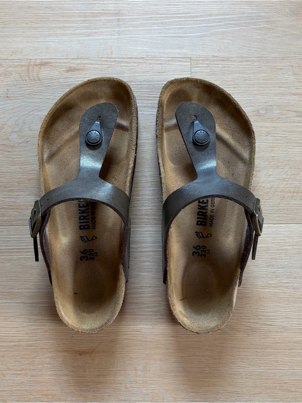 Birkenstock Brown Gizeh Sandals